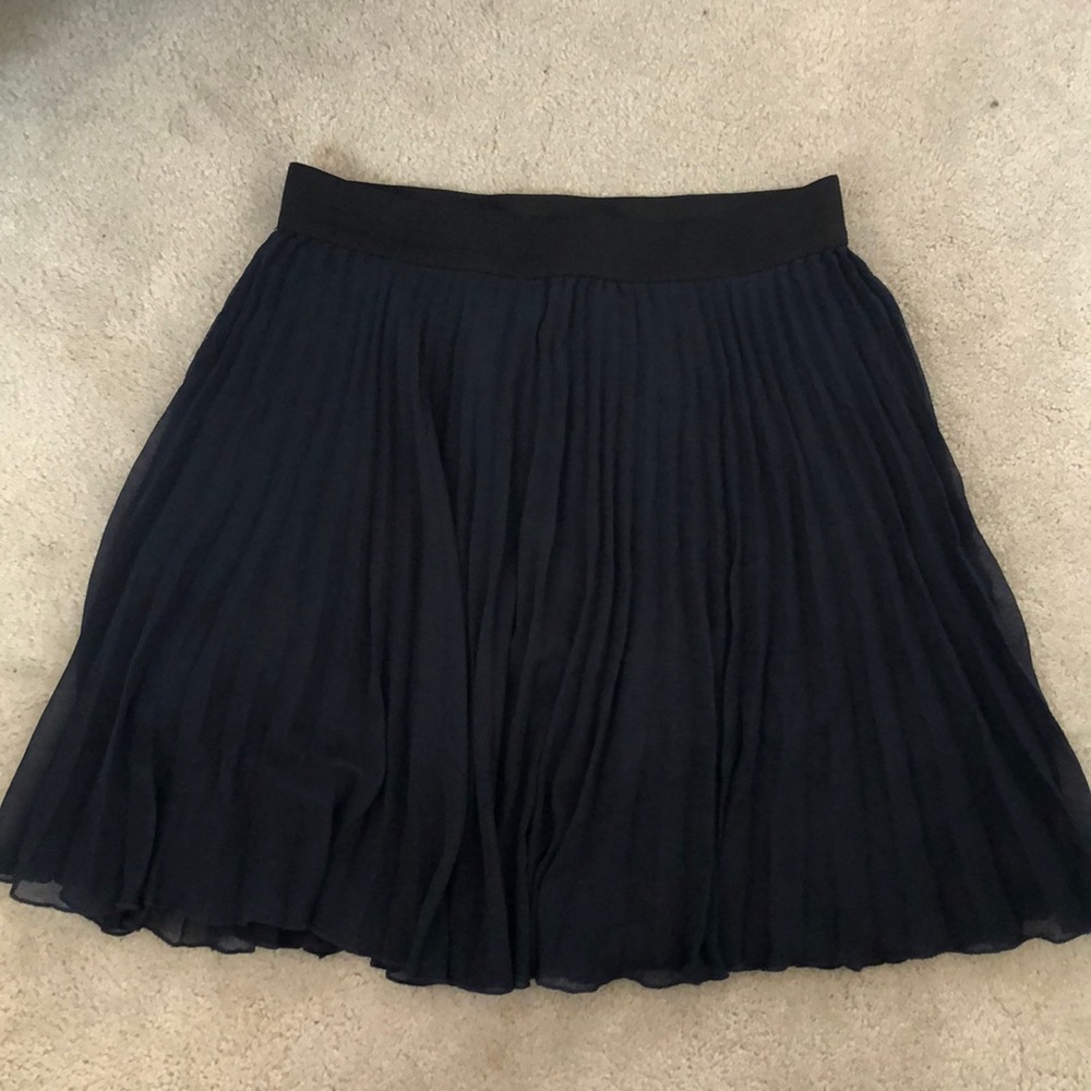 A&F Navy Pleated Skirt. Size Small